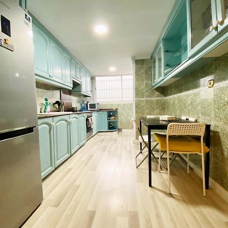 Valencia Guest Rooms Near The Beach In Shared Apartment Extérieur photo