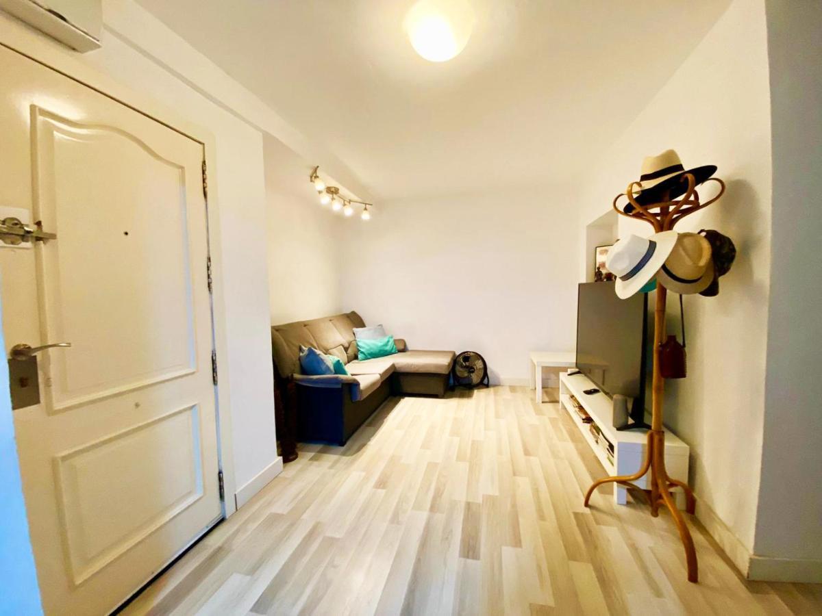 Valencia Guest Rooms Near The Beach In Shared Apartment Extérieur photo